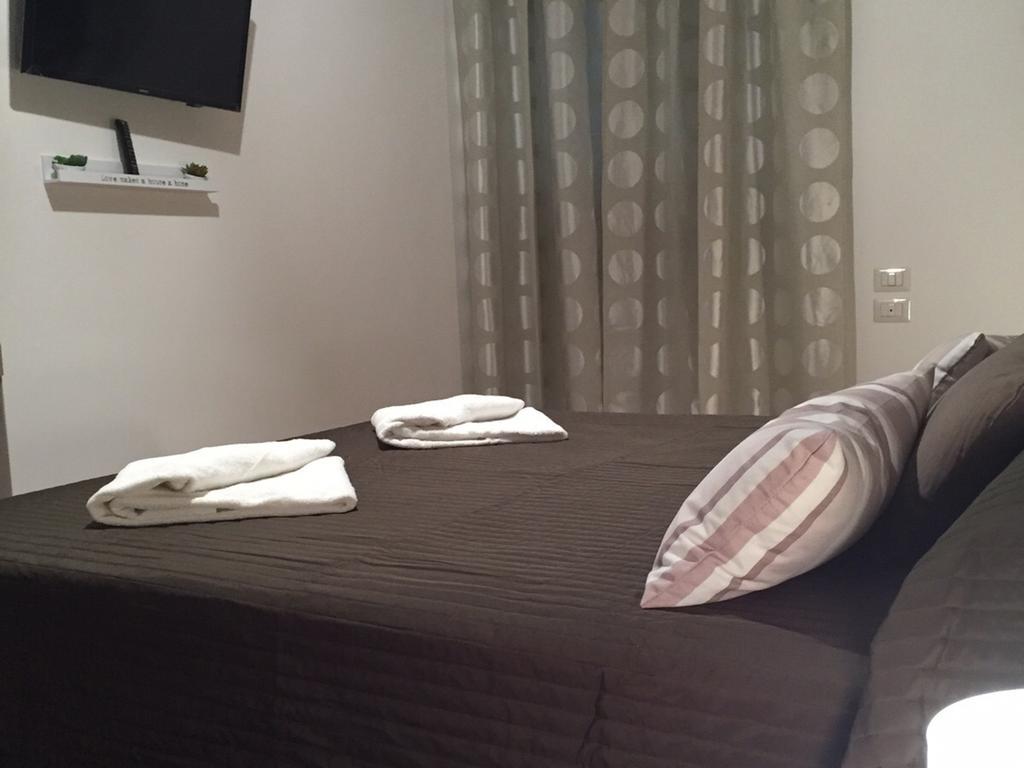 Bed and breakfast Dormi A Roma Chambre photo