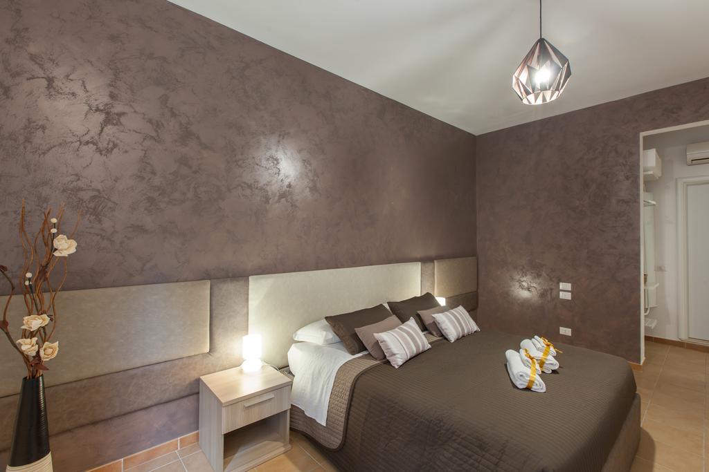 Bed and breakfast Dormi A Roma Extérieur photo