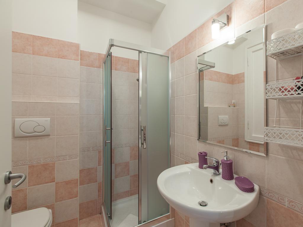 Bed and breakfast Dormi A Roma Extérieur photo